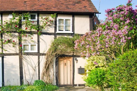 dusky=pink-tradional-colour-render-tudor-house-stroud